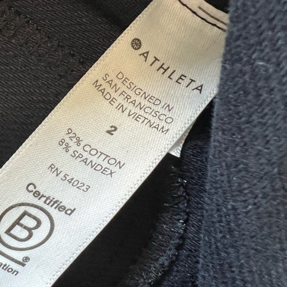 Athleta Farallon Jogger Pants Blue Stratum Camo Activewear Casual Women’s 2 - Picture 9 of 10